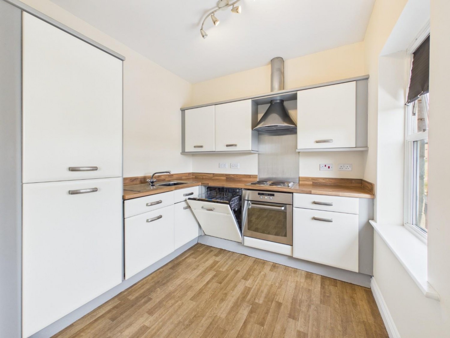 2 bedroom Flat for sale in Navigation Quay, Britannia Wharf, Bingley