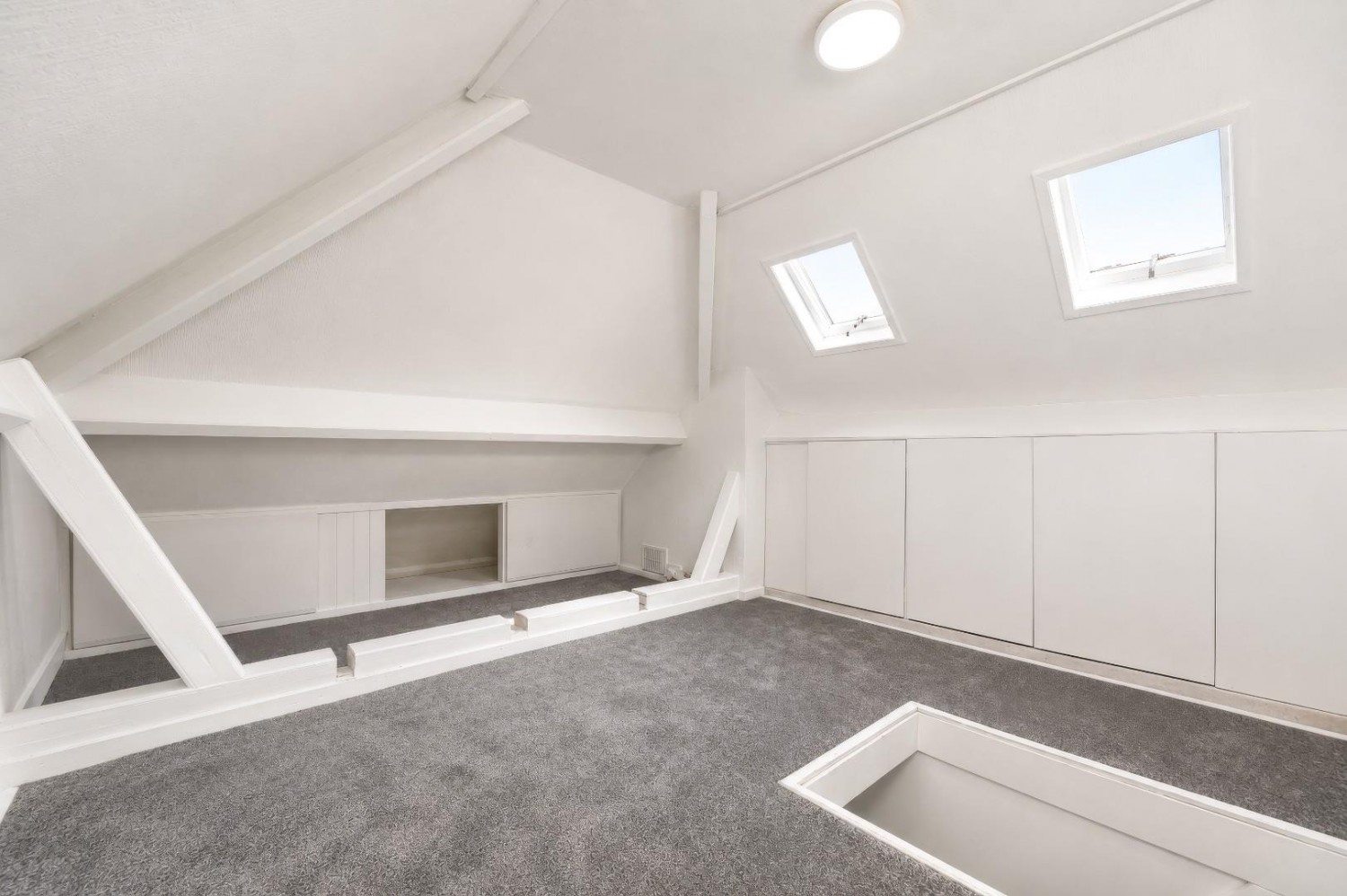 3 bedroom House for sale in Shirecliffe Road, Sheffield