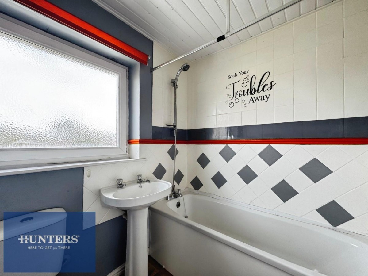 Loundeswood Avenue, Newbold, Chesterfield, S41 8BJ