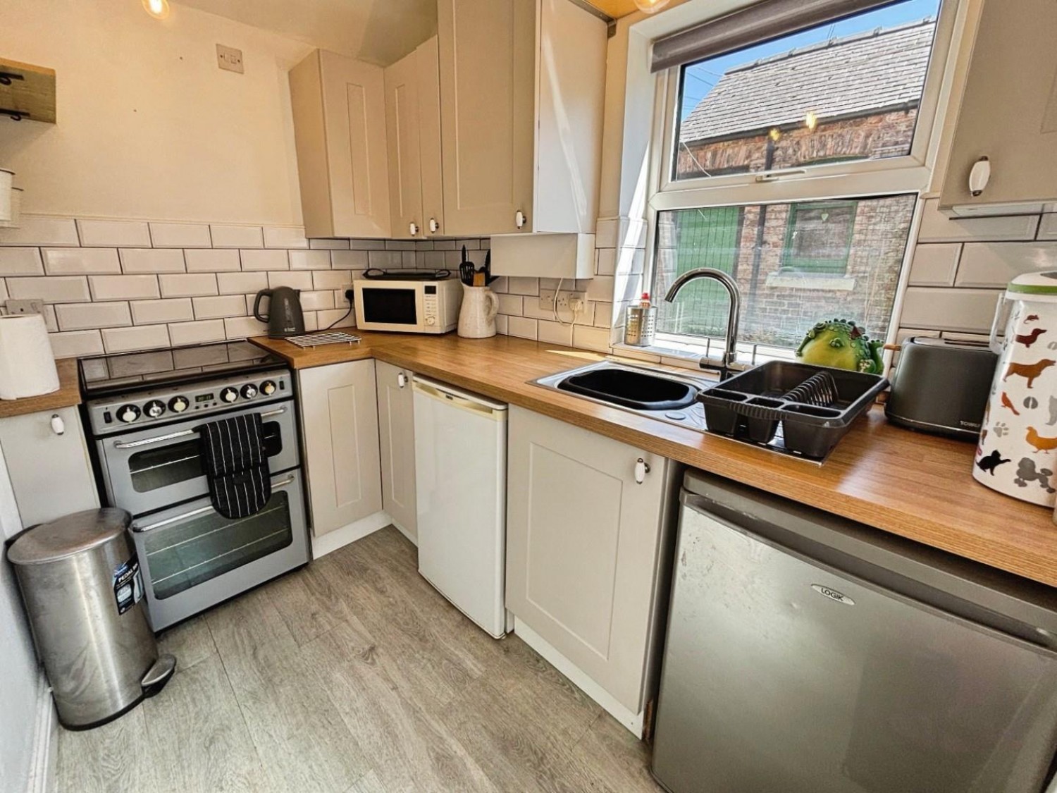 2 bedroom House for sale in Stammergate, Thirsk, YO7 1BD