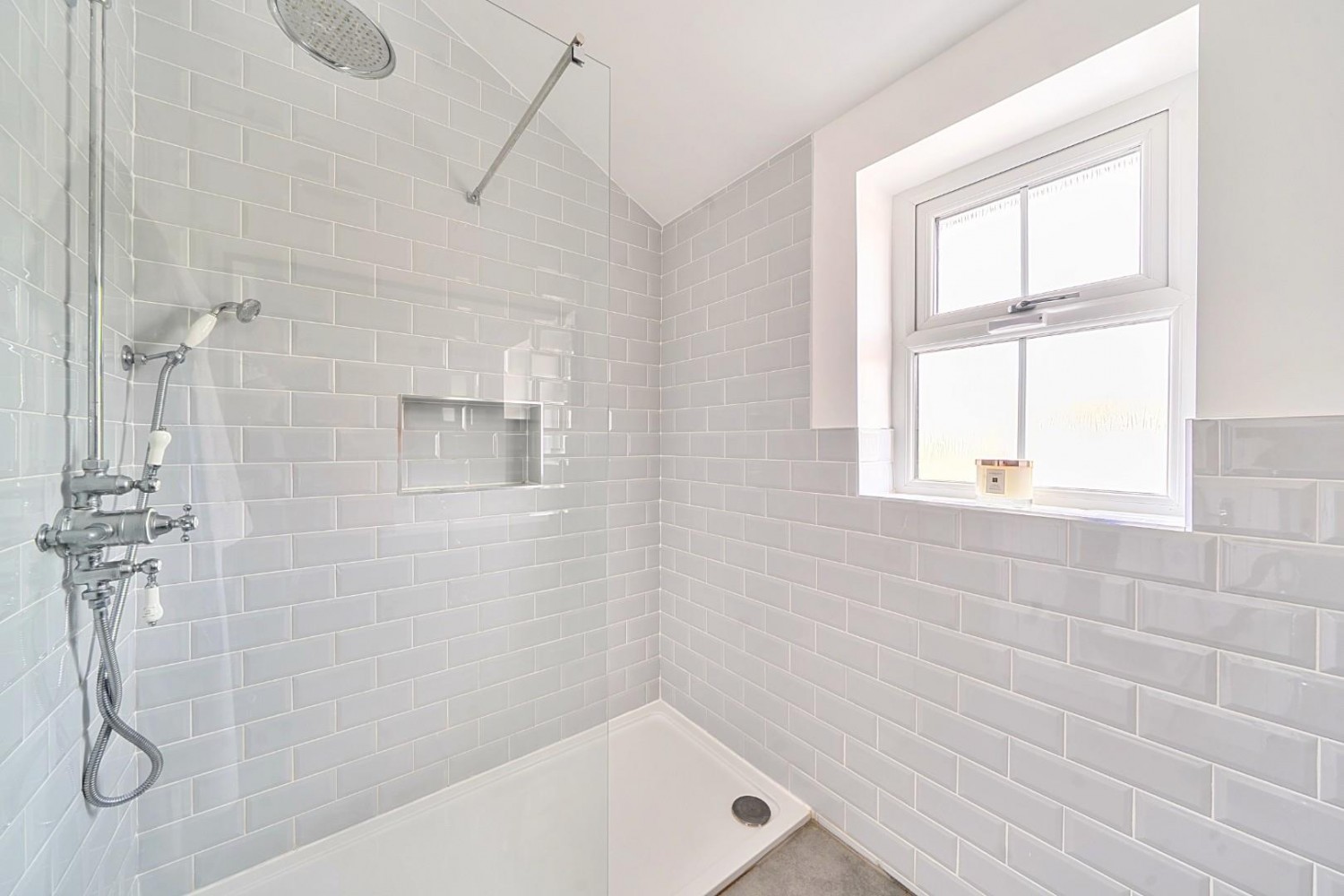 4 bedroom House for sale in Swallowood Court, Brampton Bierlow, Rotherham