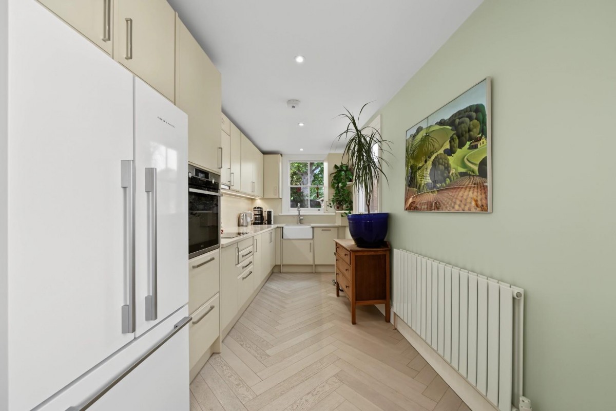 Albion Road, London, N16