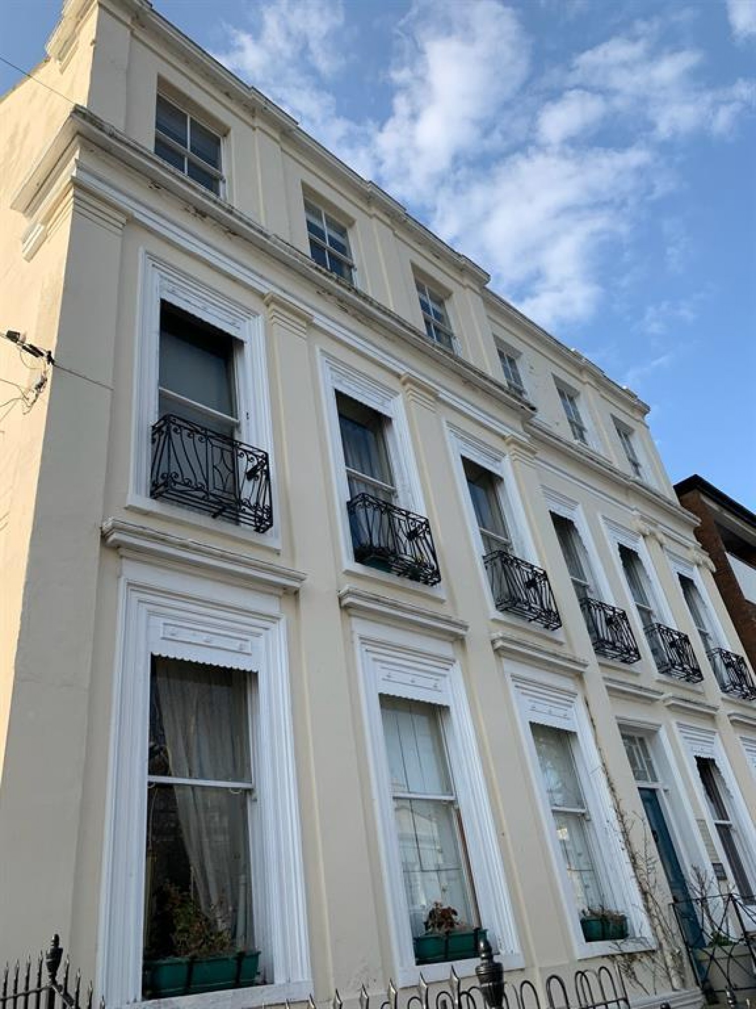 1 bedroom Flat for sale in Priory Street , Cheltenham, GL52 6DG