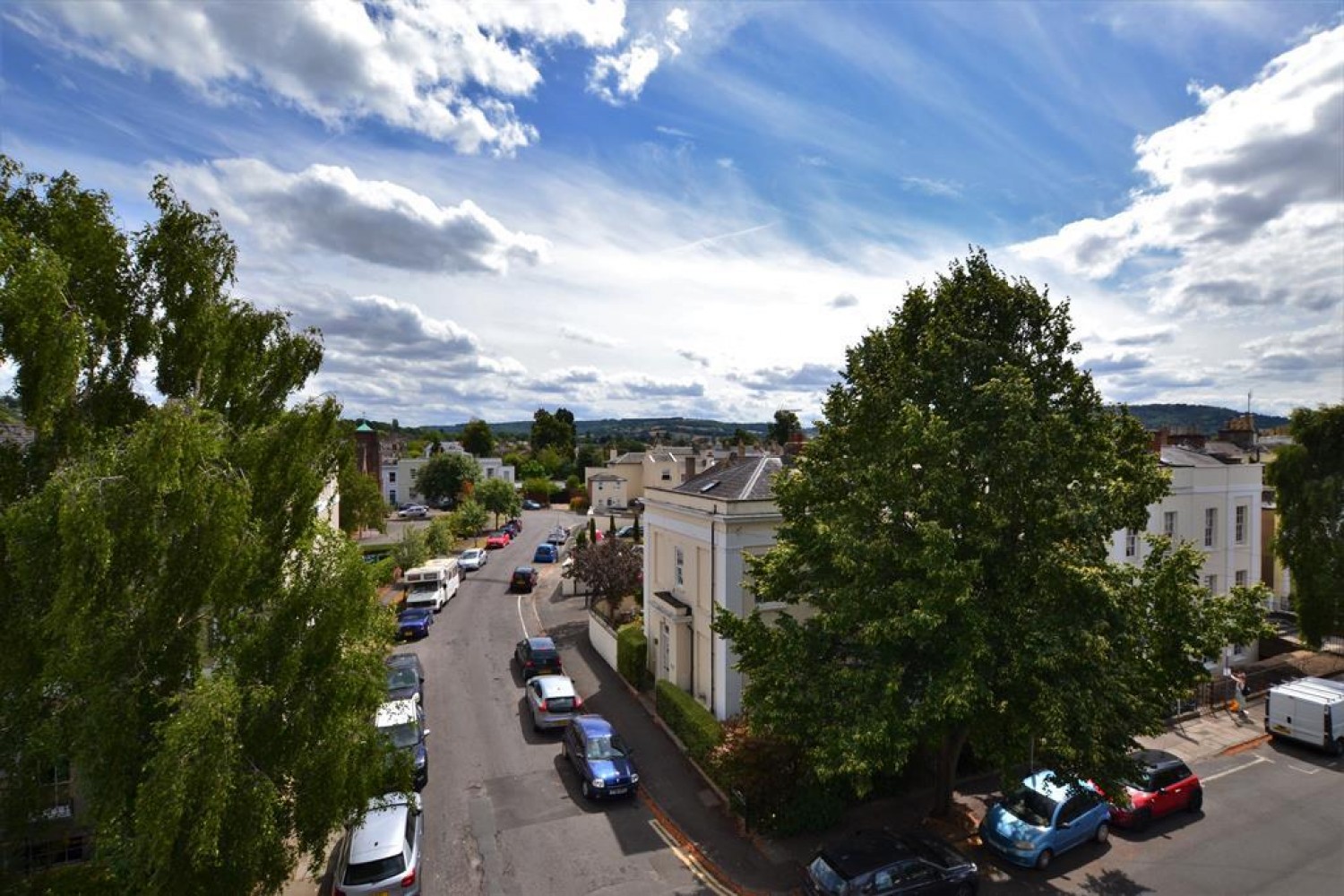 1 bedroom Flat for sale in Priory Street , Cheltenham, GL52 6DG