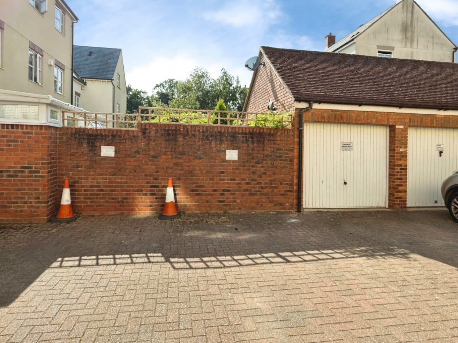 1 bedroom Flat for sale in Home Orchard, Ebley, Stroud