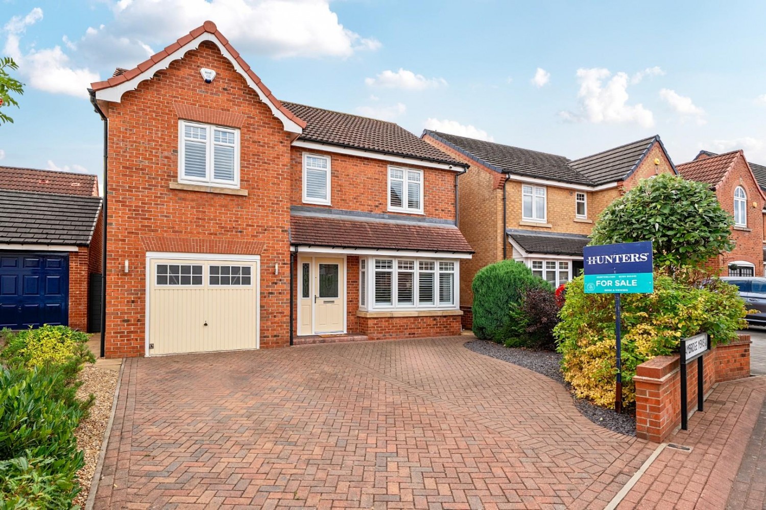 4 bedroom House for sale in Cambridge Mews, Wath-Upon-Dearne, Rotherham