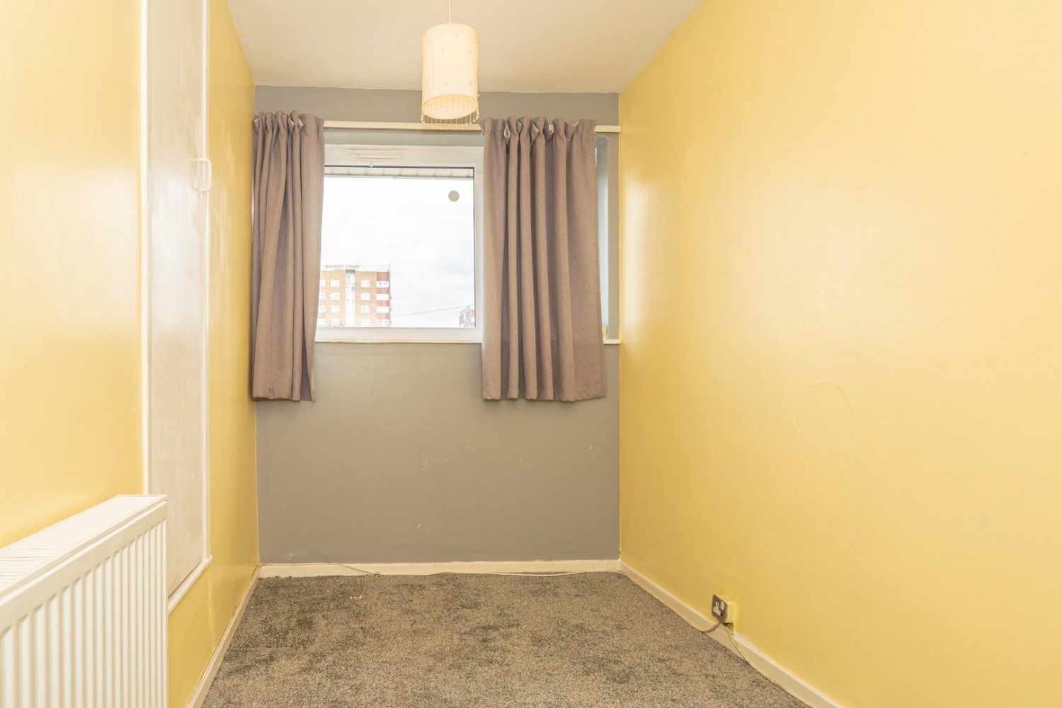 3 bedroom House for sale in Rycroft Drive, Leeds