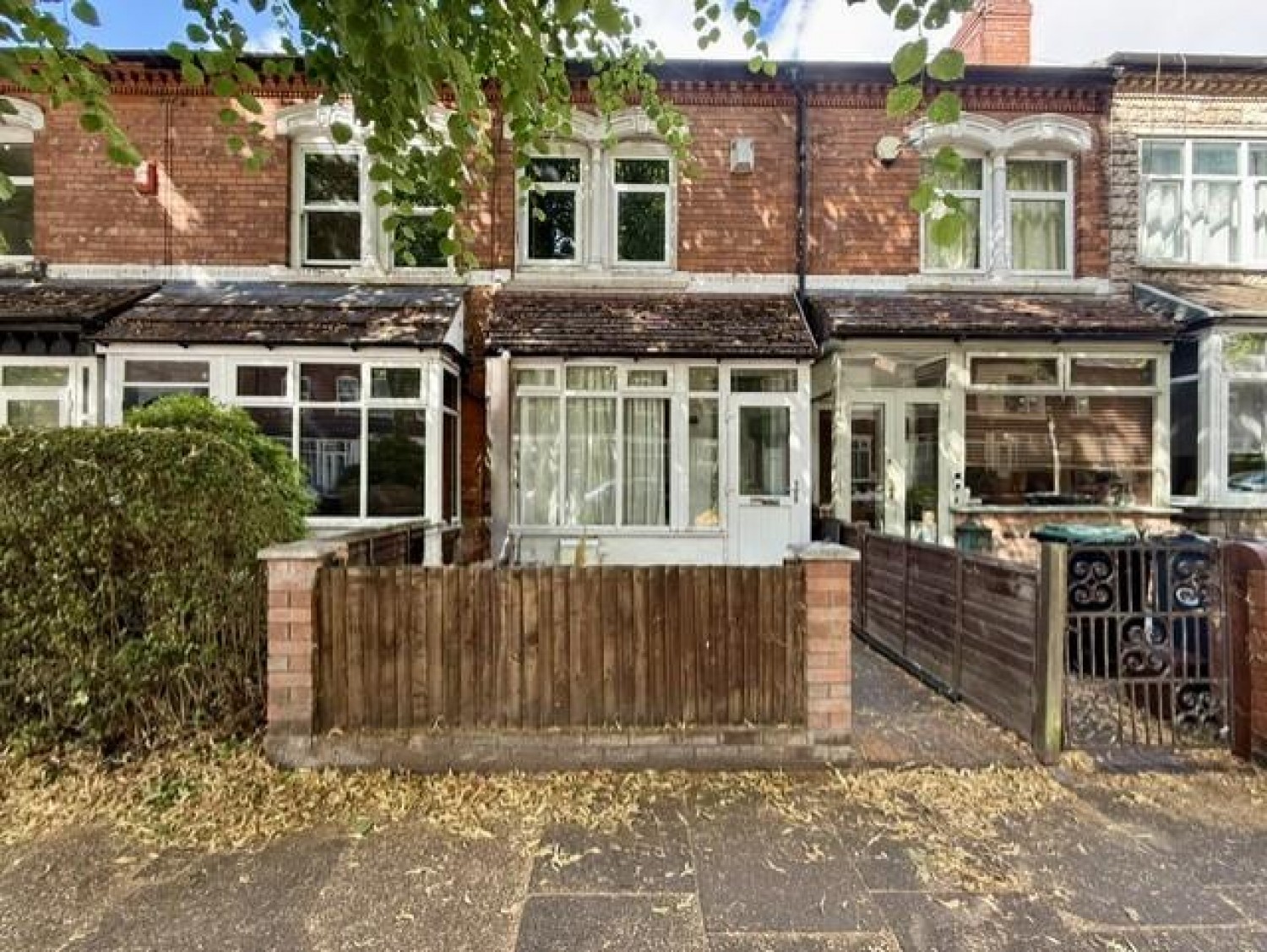 2 bedroom House to let in Dean Road, Birmingham