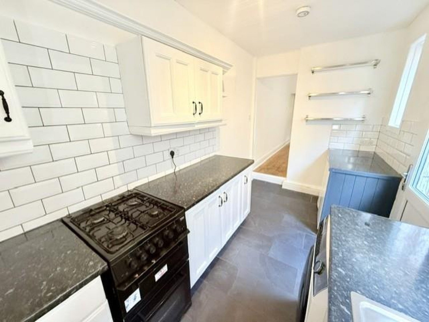 2 bedroom House to let in Dean Road, Birmingham