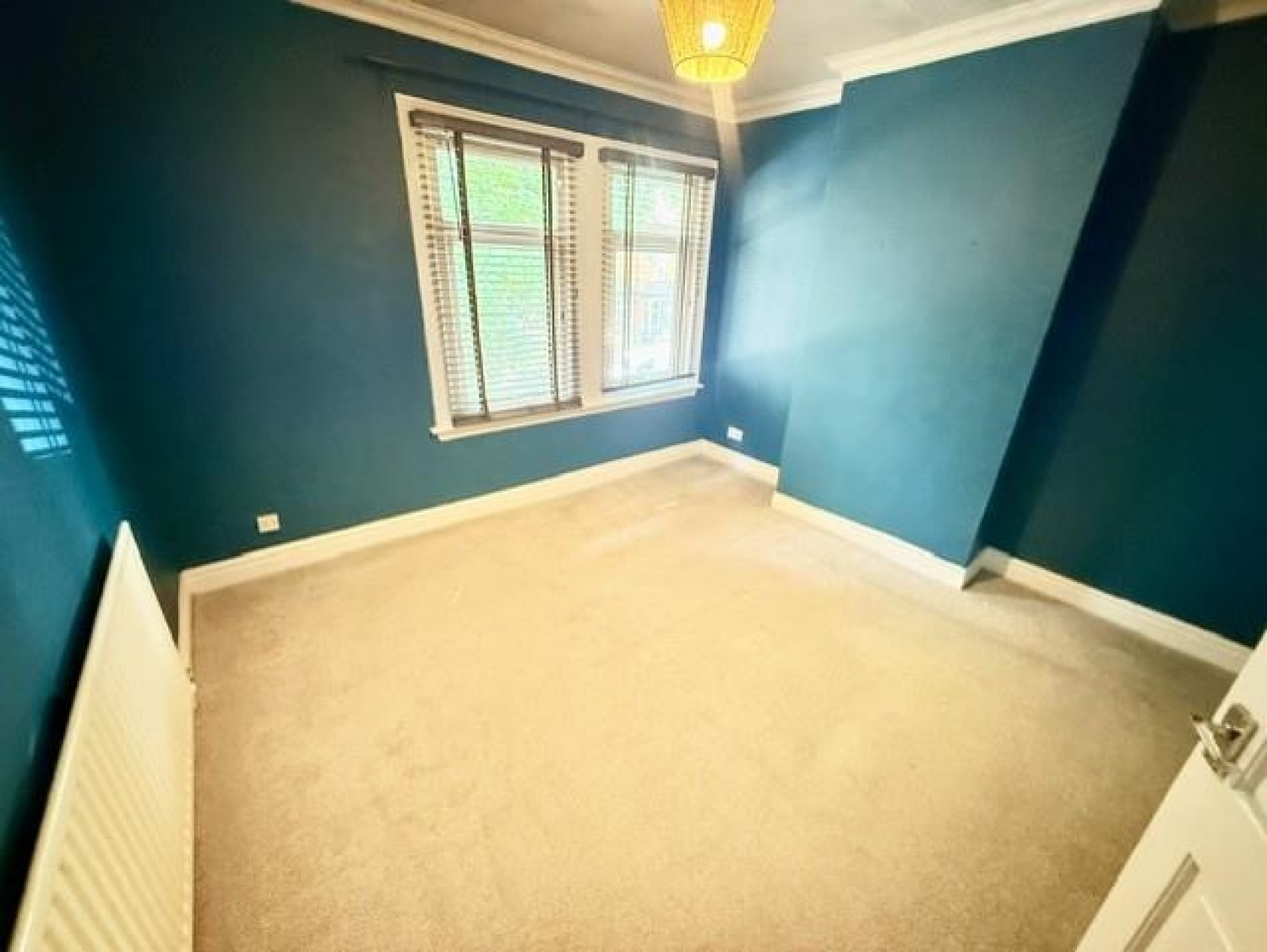 2 bedroom House to let in Dean Road, Birmingham