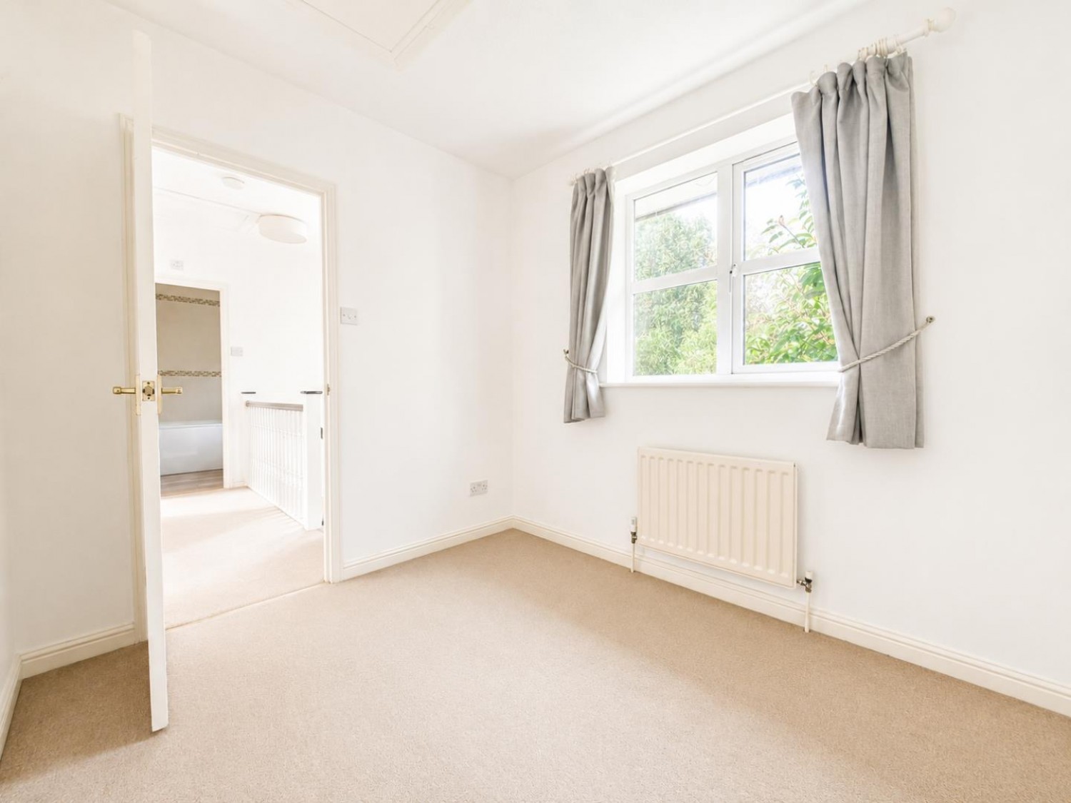 3 bedroom House for sale in Mill Court, Ashford