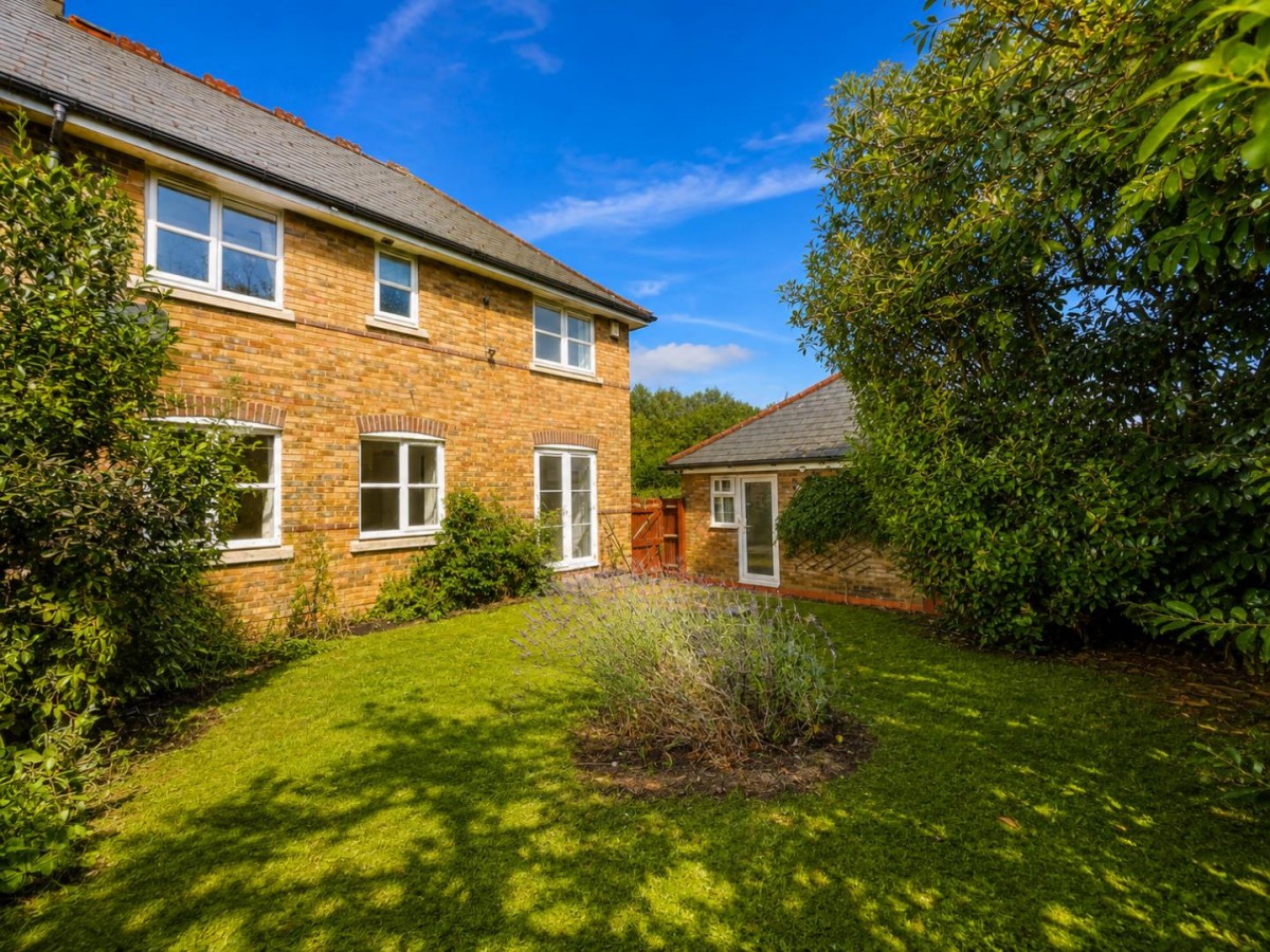 Mill Court, Ashford
