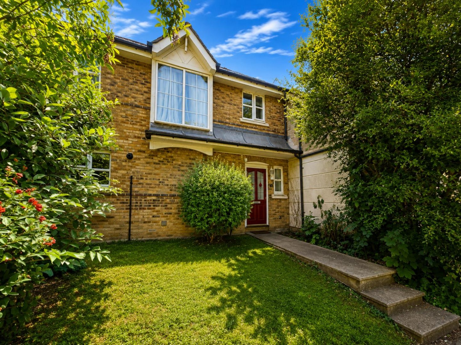 3 bedroom House for sale in Mill Court, Ashford