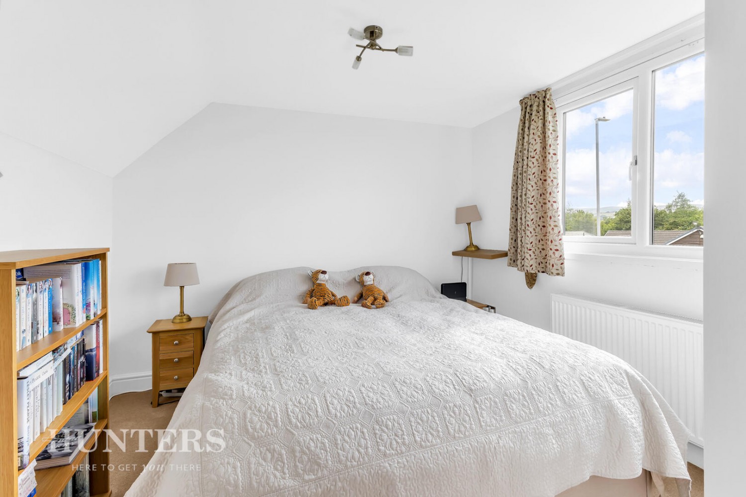 3 bedroom House for sale in Milbury Drive, Hollingworth Lake OL15 0BZ