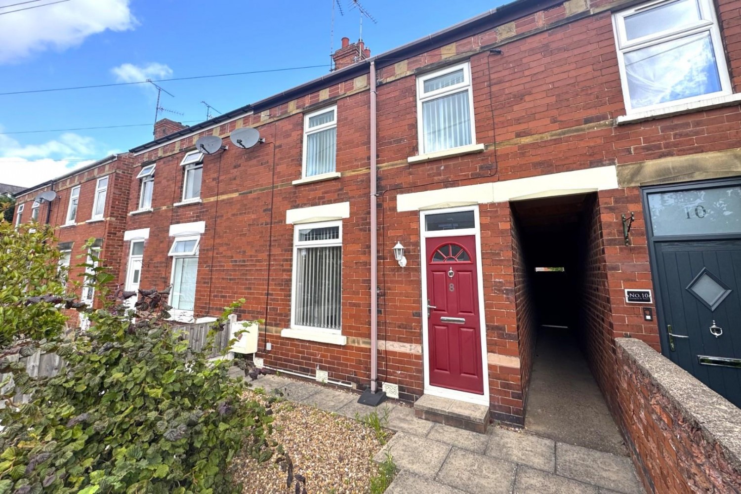 2 bedroom House to let in Church Street West, Chesterfield, Derbyshire