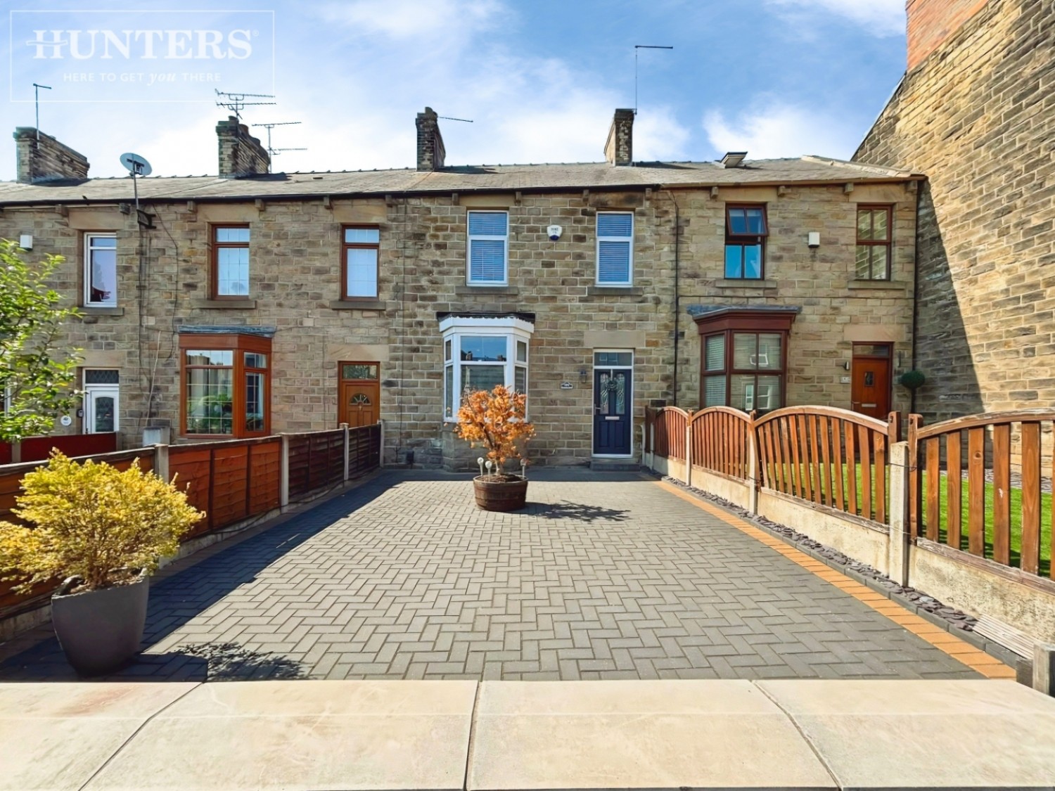 2 bedroom House for sale in Summer Lane, Barnsley