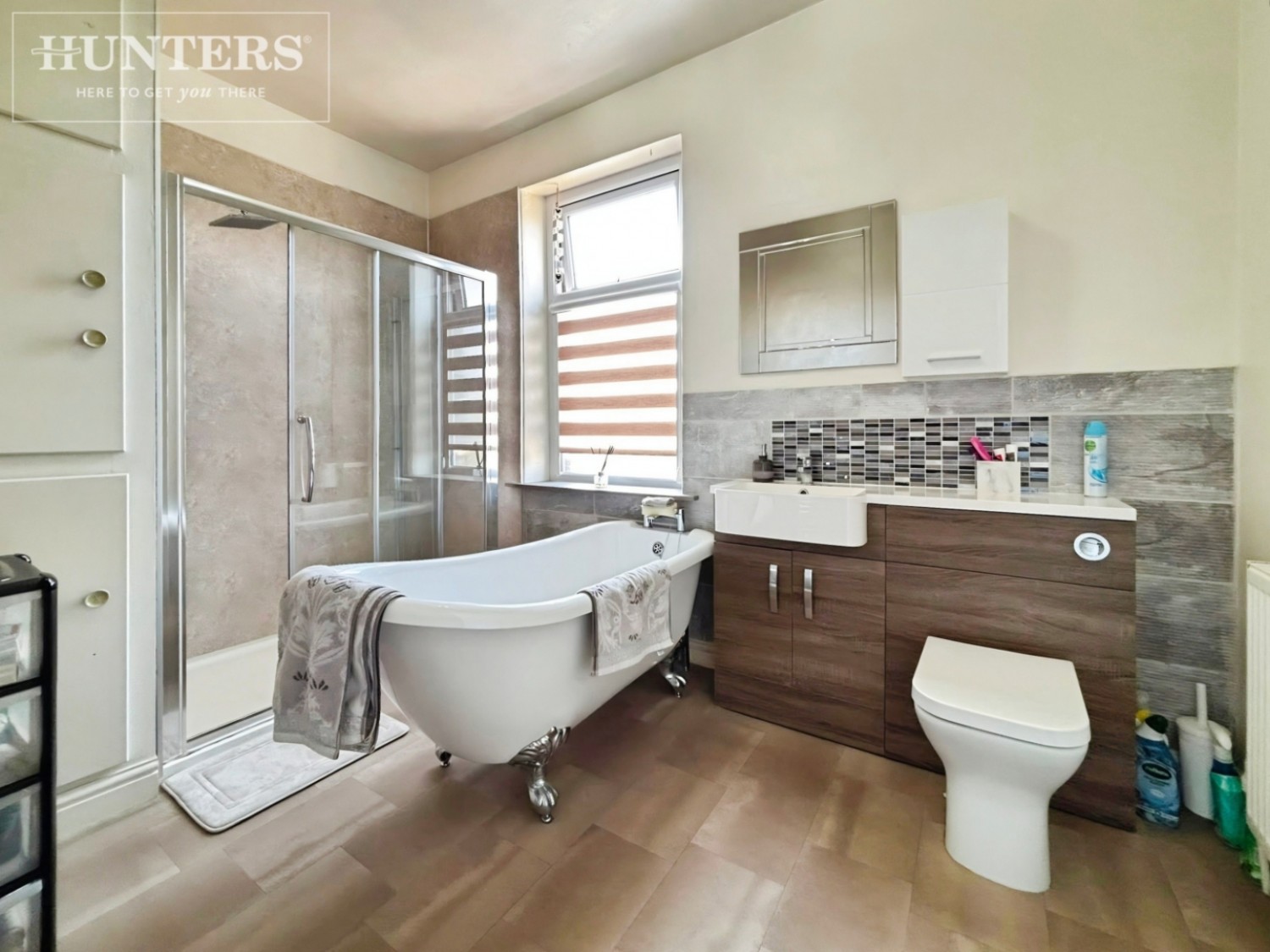 2 bedroom House for sale in Summer Lane, Barnsley