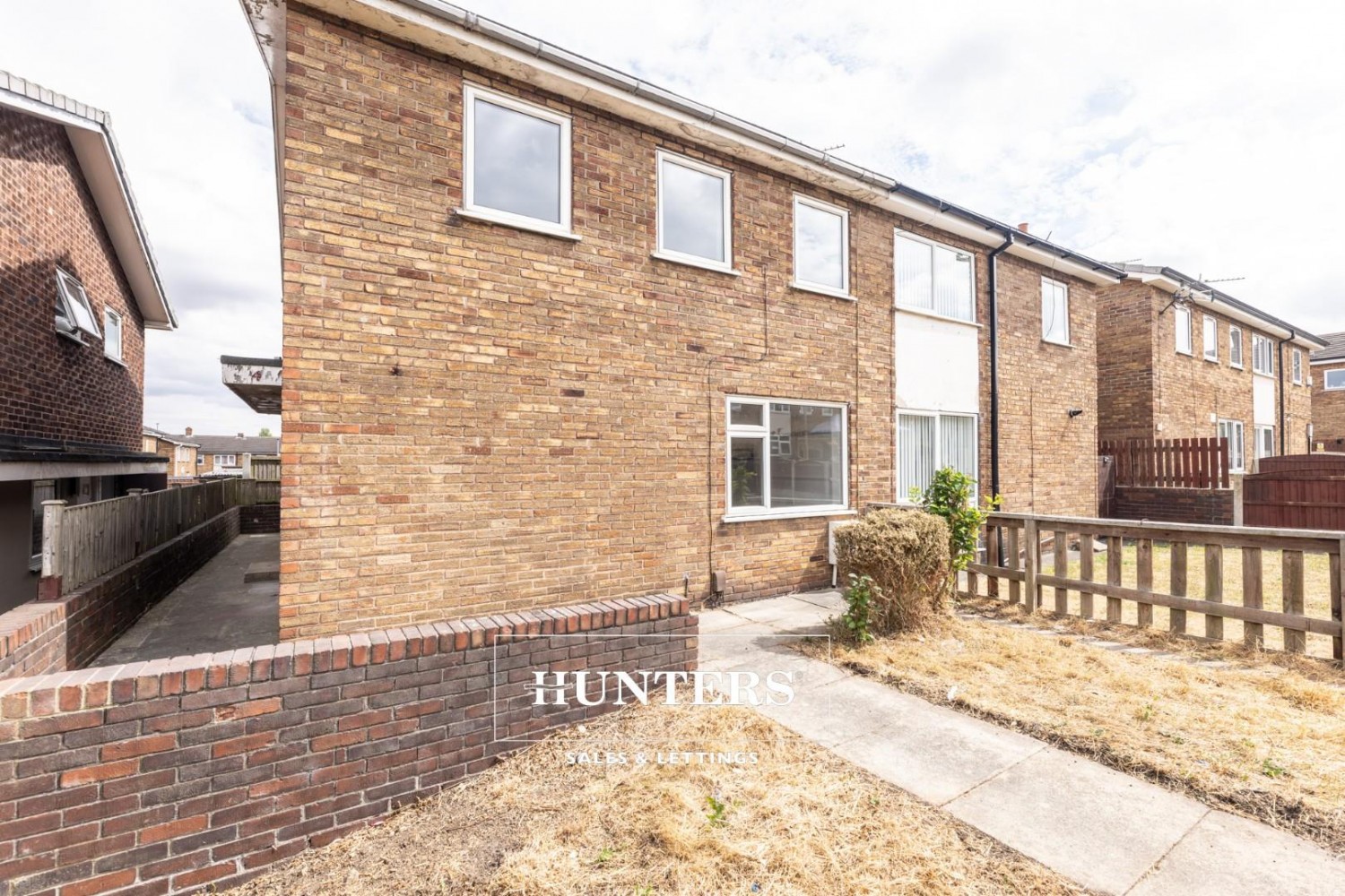 3 bedroom House for sale in Rye Way, Castleford
