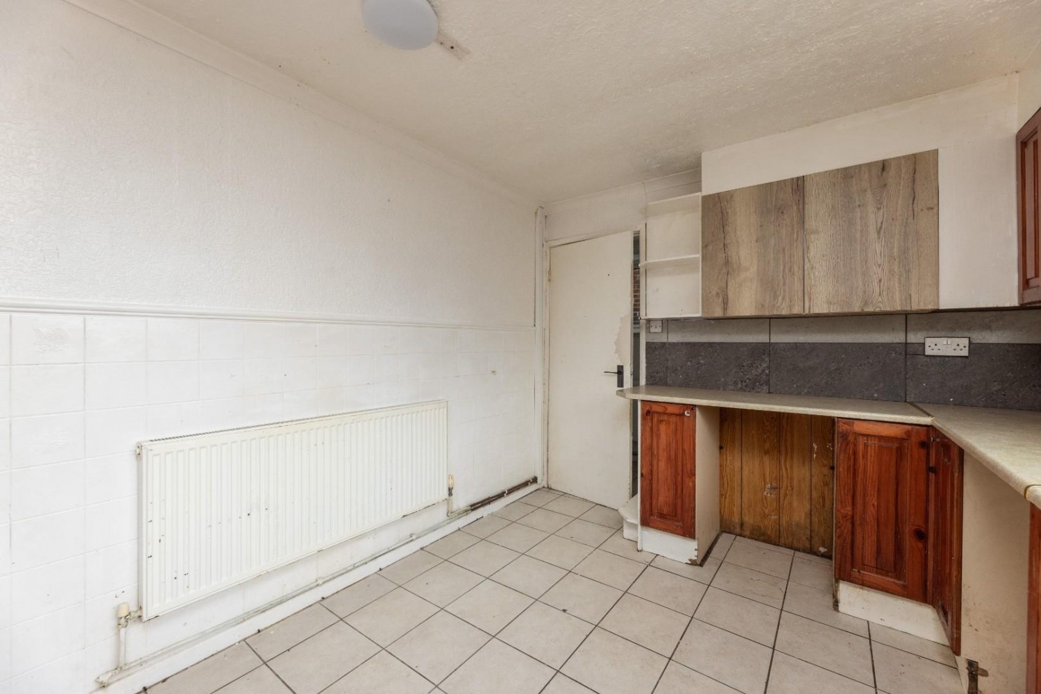 3 bedroom House for sale in Rye Way, Castleford
