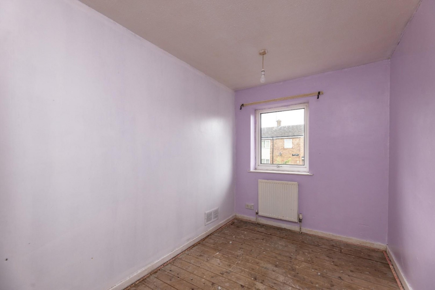 3 bedroom House for sale in Rye Way, Castleford