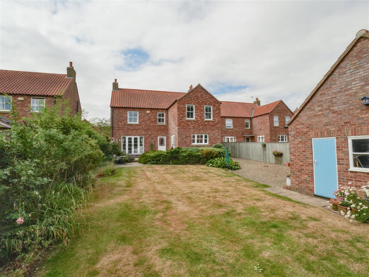 Chestnut Meadows, Tollerton, York, North Yorkshire