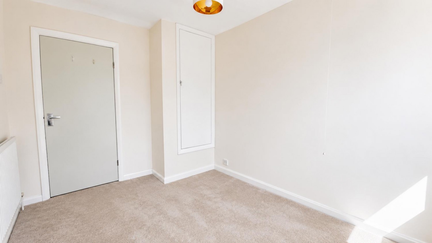 3 bedroom House to let in The Manor Drive, Worcester Park