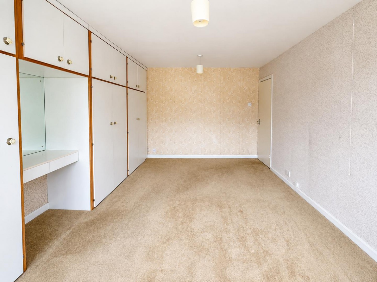 3 bedroom House to let in The Manor Drive, Worcester Park