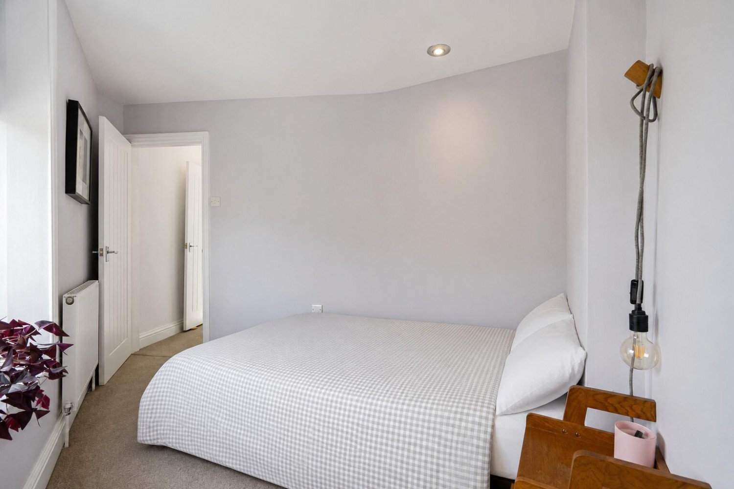 2 bedroom House for sale in Springfield Road, Guiseley, Leeds