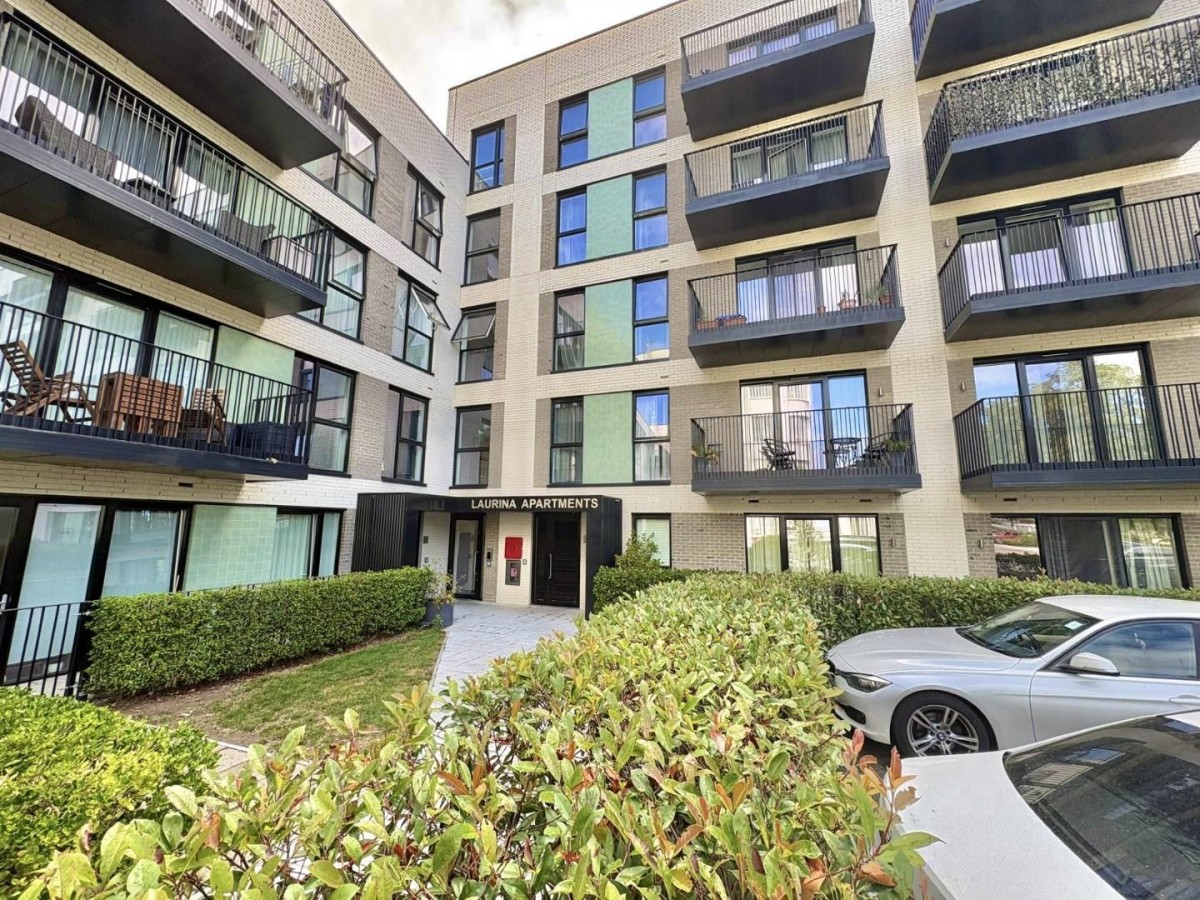 Laurina Apartments, Carnation Gardens, Hayes