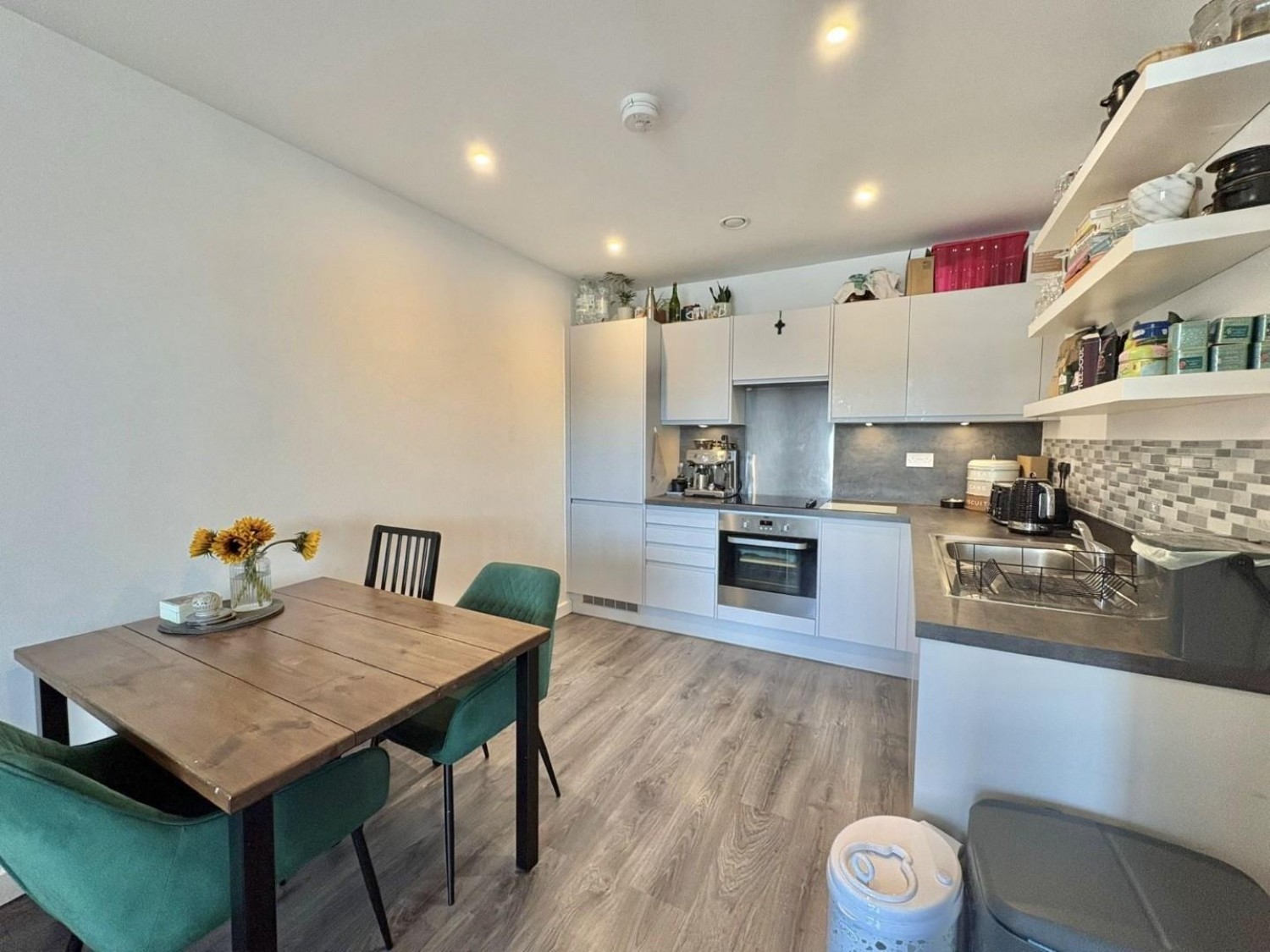 2 bedroom Flat for sale in Laurina Apartments, Carnation Gardens, Hayes
