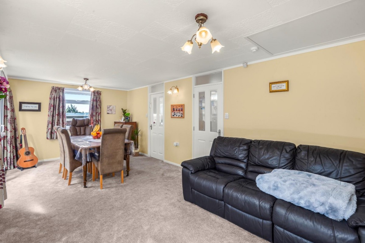 Nursery Close, Alwoodley, Leeds
