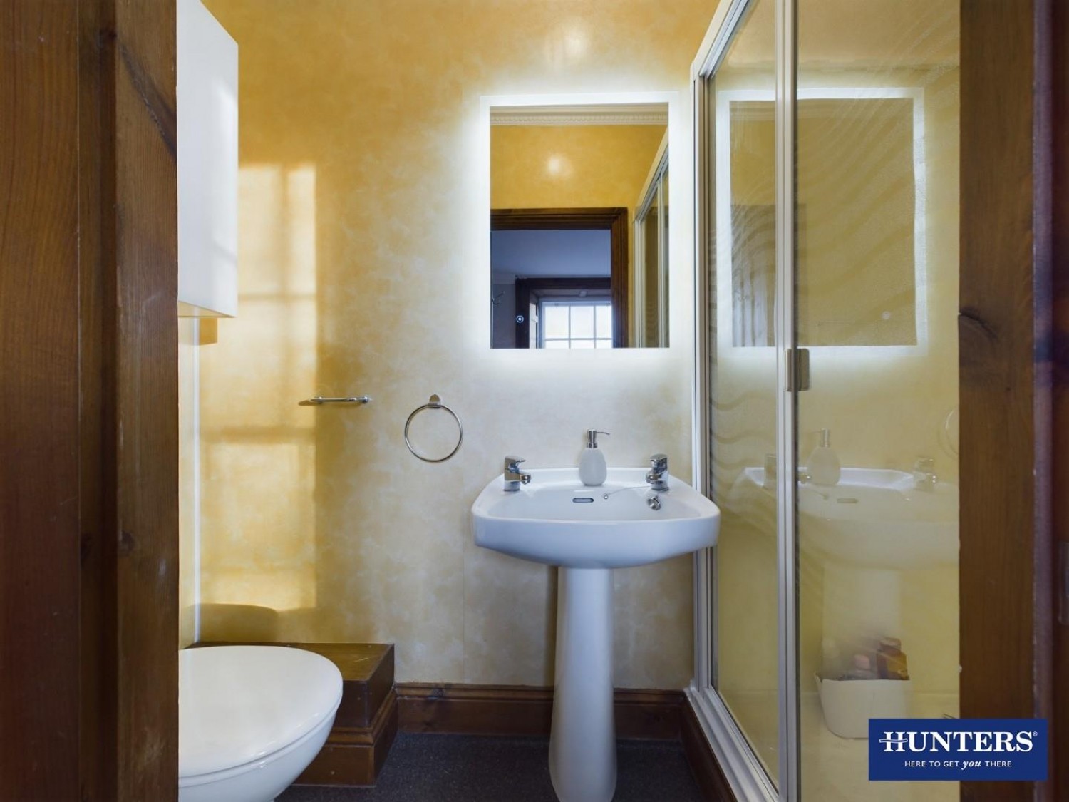 4 bedroom Flat for sale in Mount Pleasant, Kendal, LA9 4JS