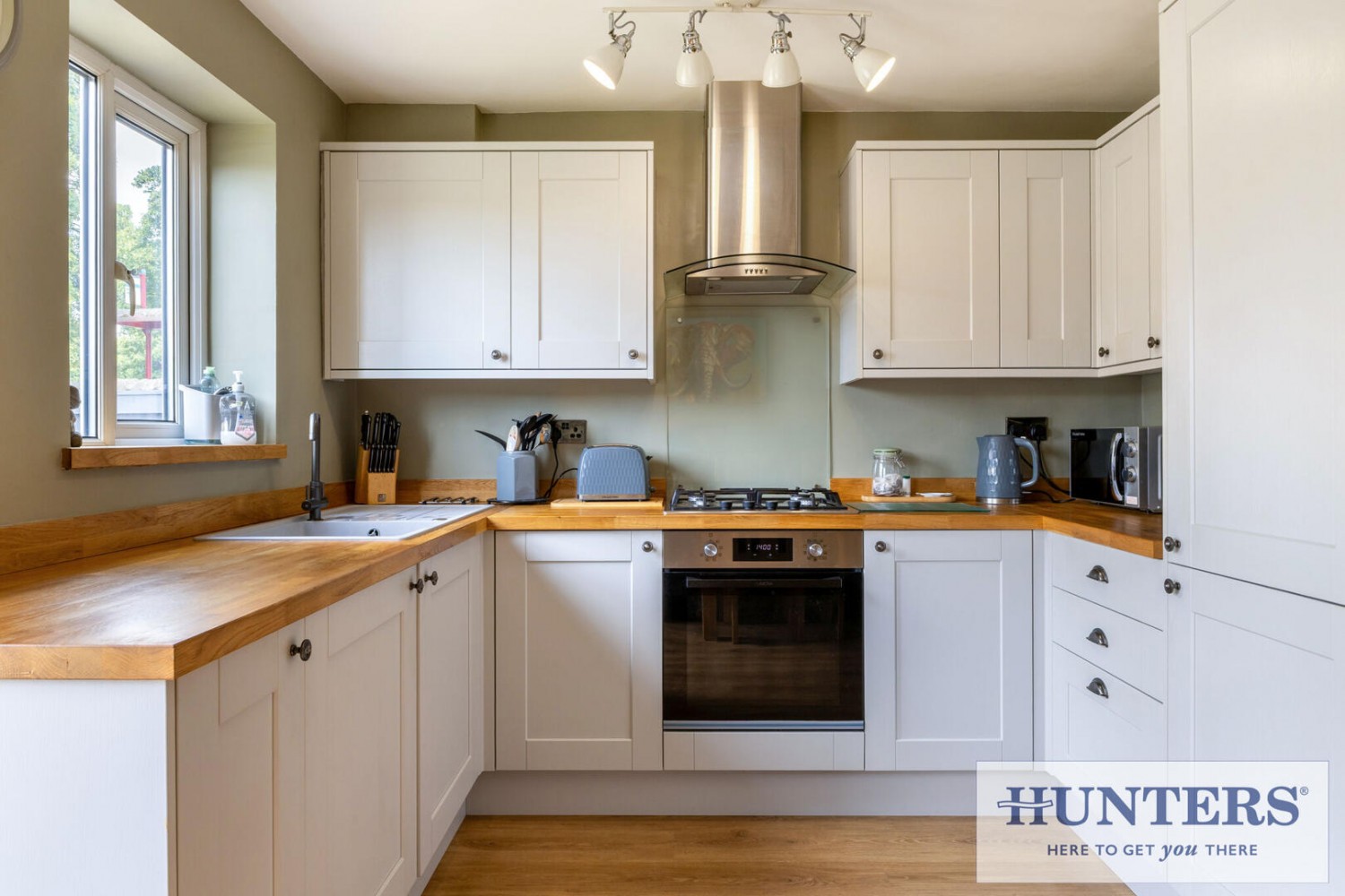 3 bedroom House for sale in Coverley Rise, Yeadon, Leeds
