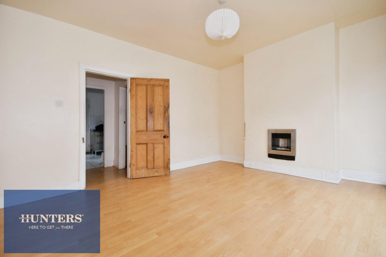 2 bedroom House for sale in Hardwick Street, Stonegravels, Chesterfield, S41 7ND