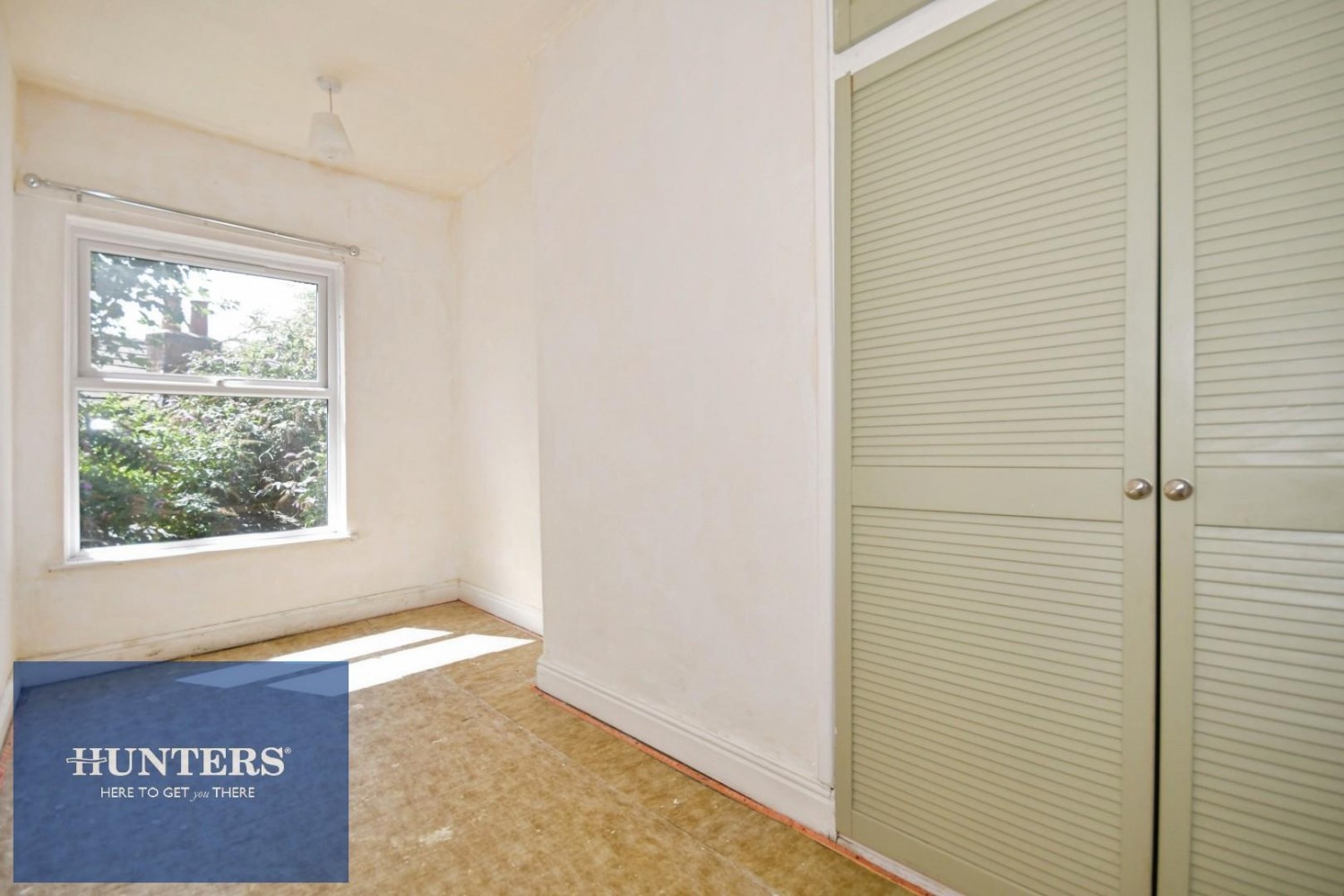 2 bedroom House for sale in Hardwick Street, Stonegravels, Chesterfield, S41 7ND
