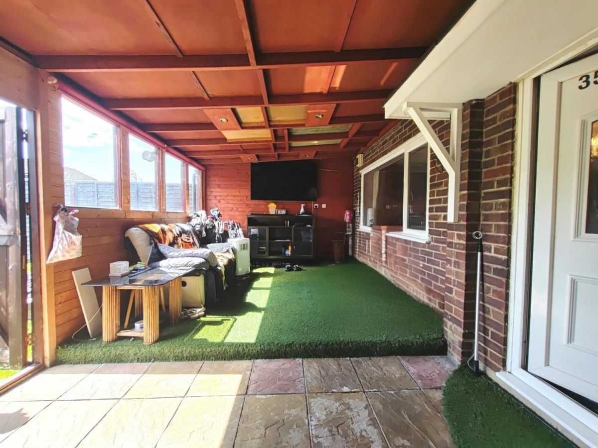Beaulieu Gardens, Blackwater, Camberley