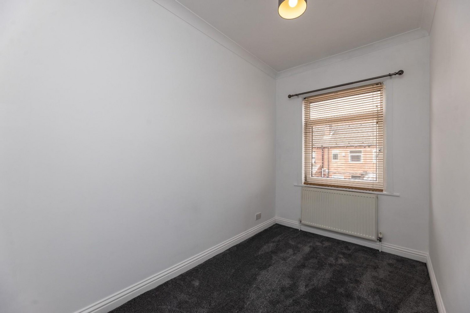2 bedroom House for sale in Hugh Street, Castleford