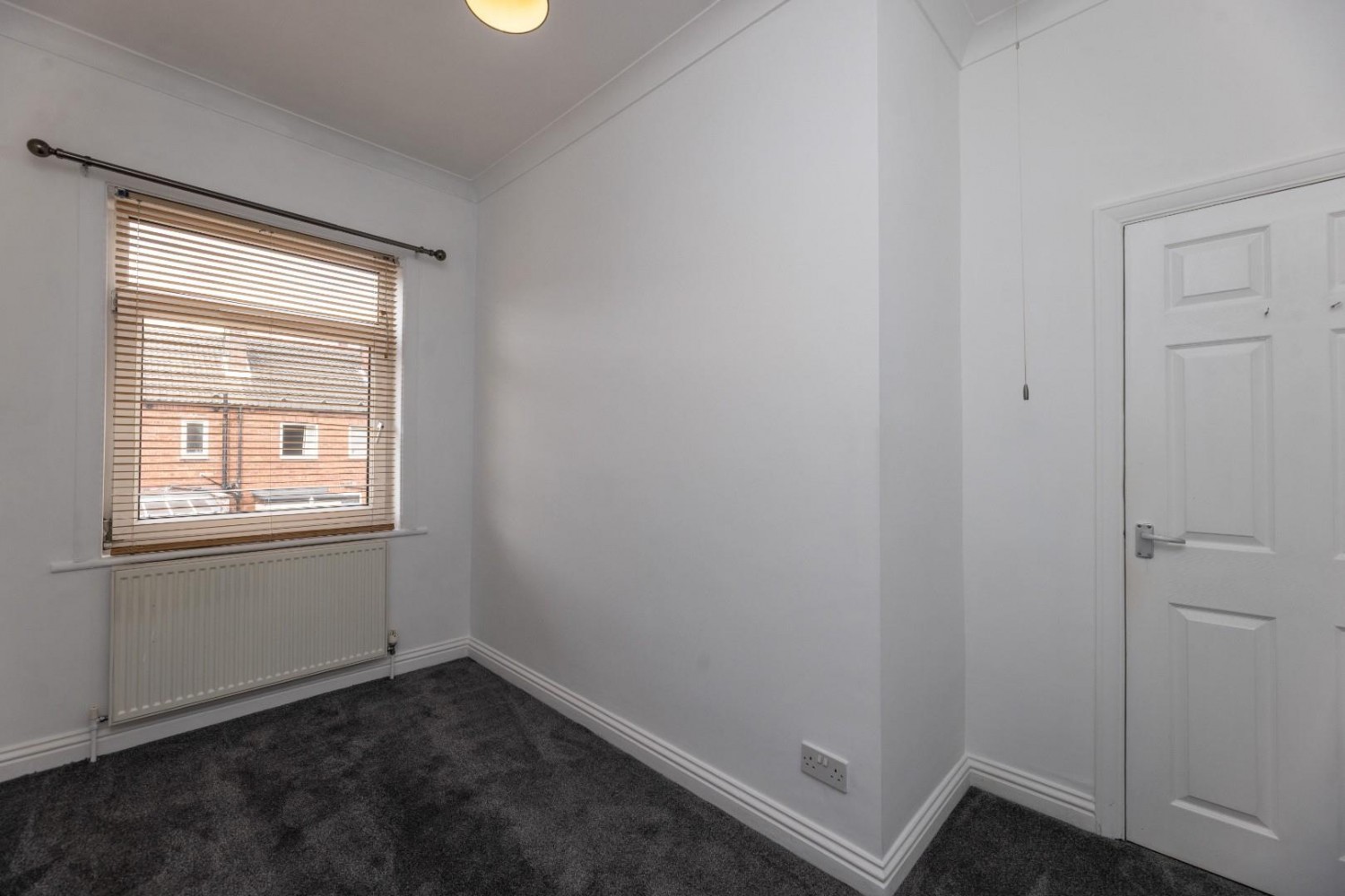 2 bedroom House for sale in Hugh Street, Castleford