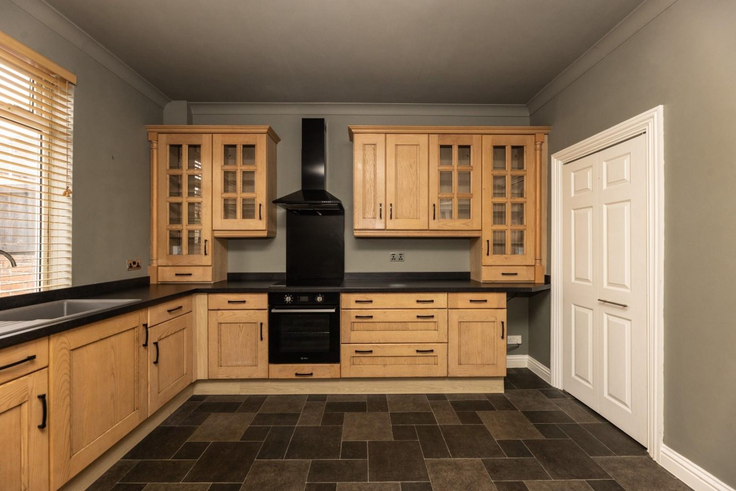2 bedroom House for sale in Hugh Street, Castleford