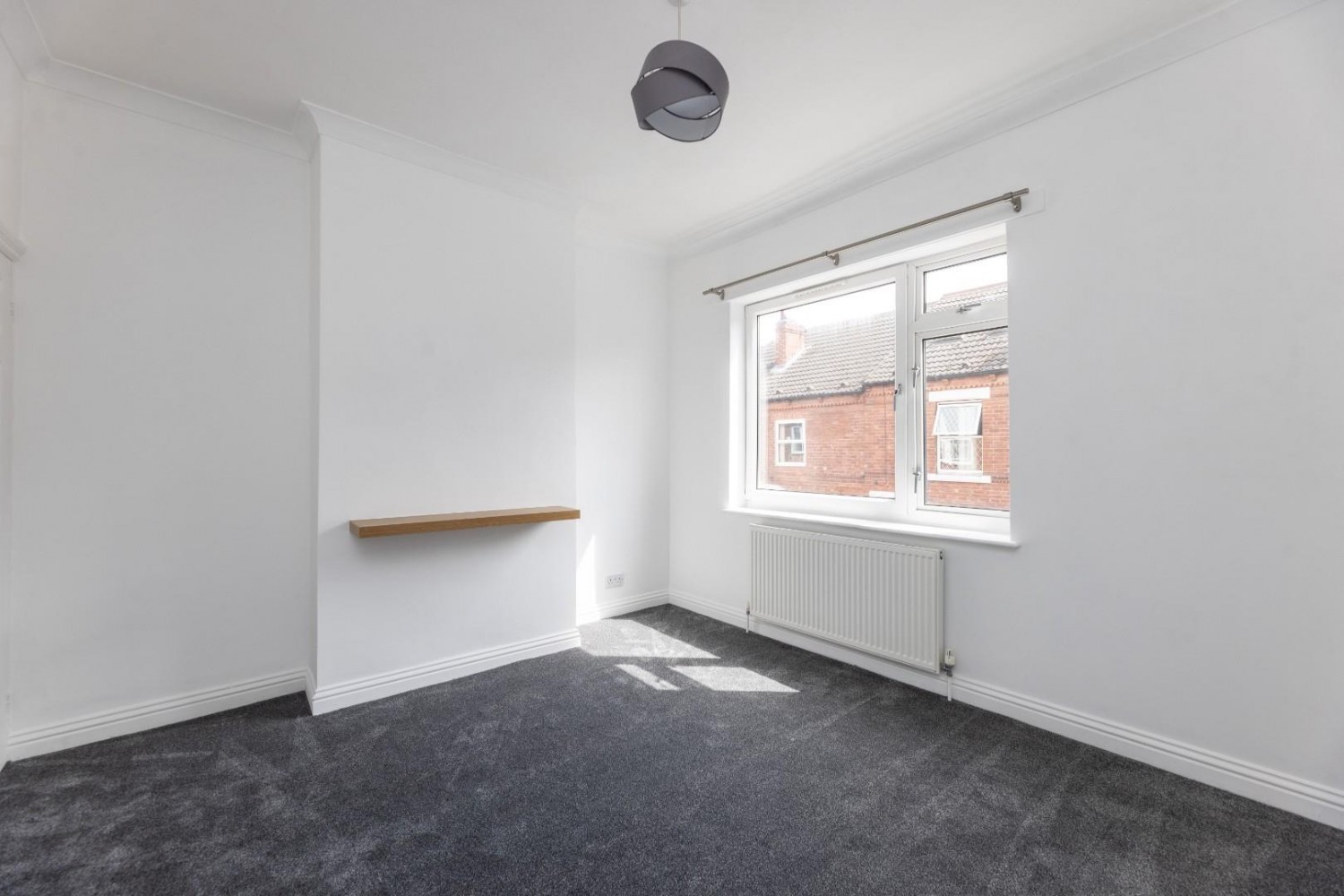 2 bedroom House for sale in Hugh Street, Castleford