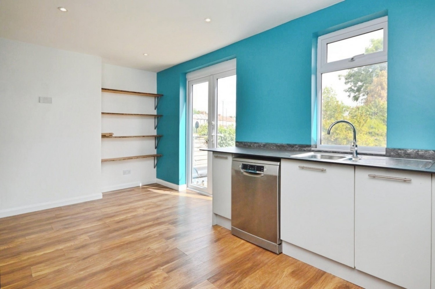 3 bedroom House for sale in Beechmount Grove, Hengrove, Bristol