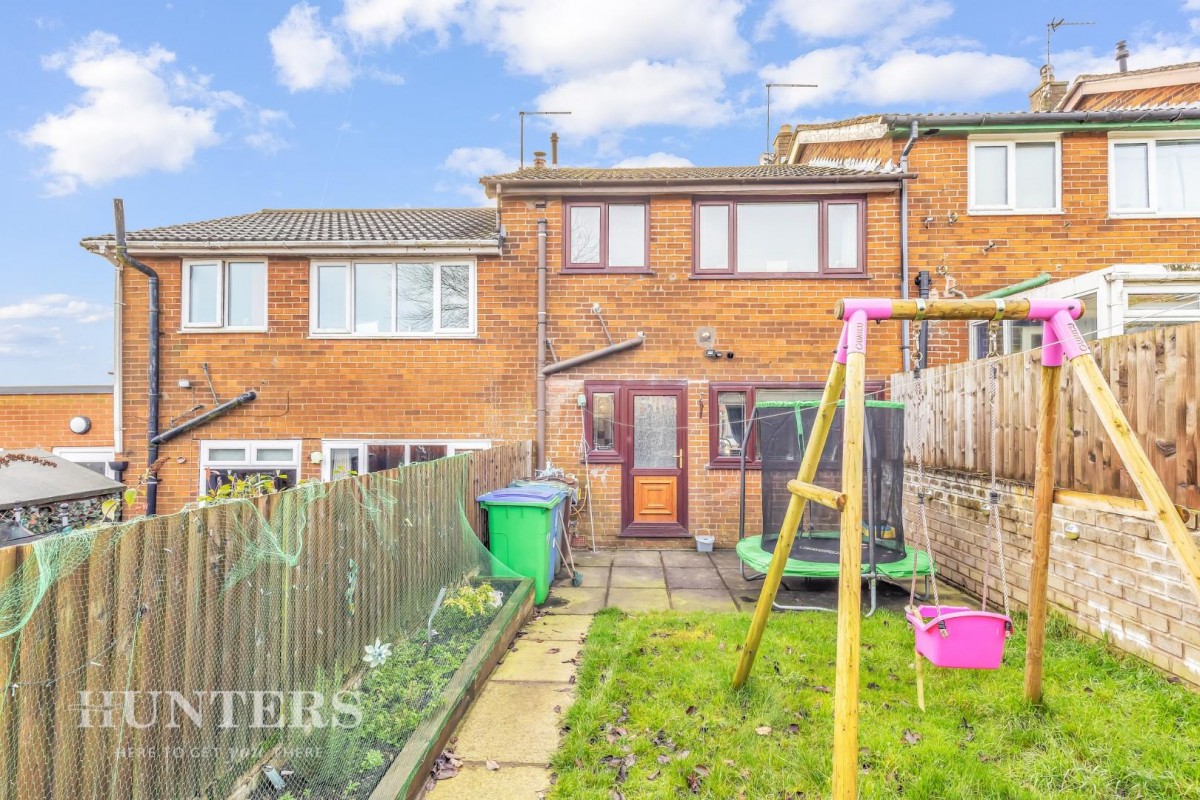 Shore Mount, Littleborough, OL15 8EN