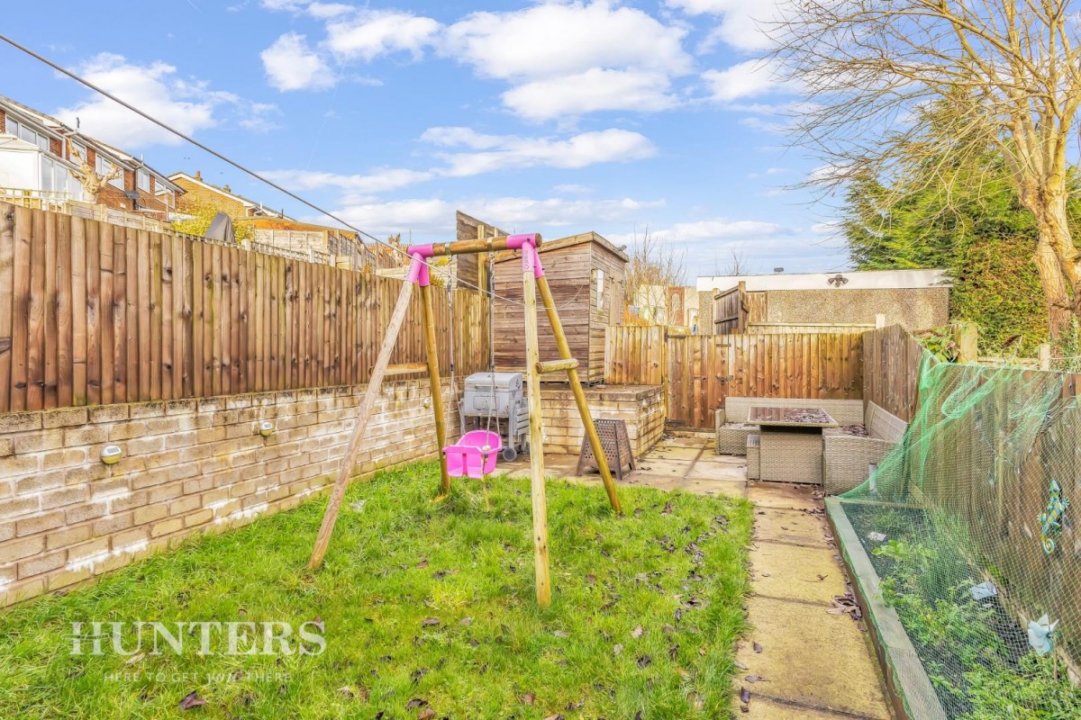 Shore Mount, Littleborough, OL15 8EN