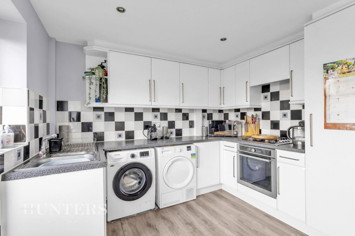 Shore Mount, Littleborough, OL15 8EN