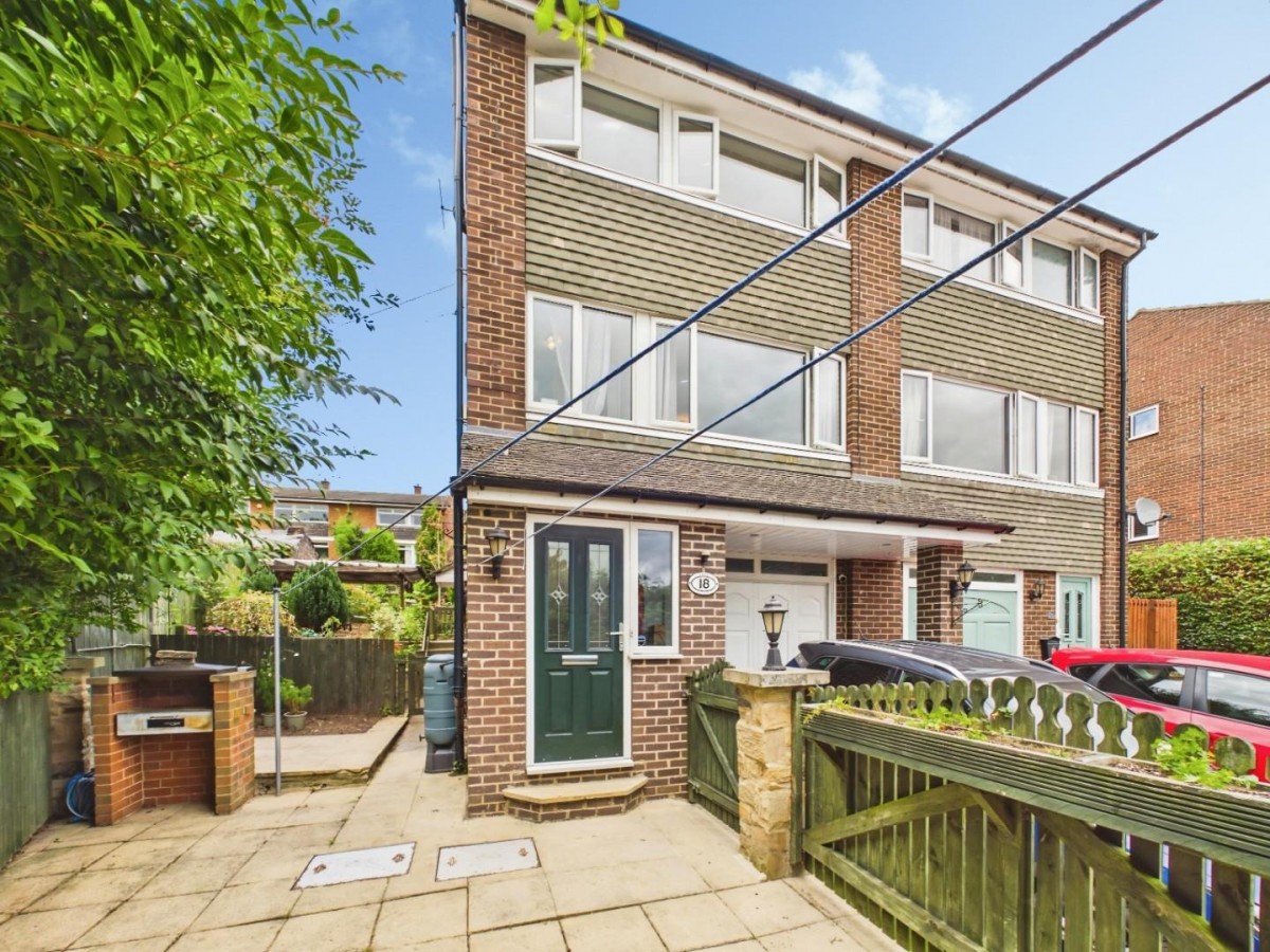 Cliffe Terrace, Baildon, Shipley