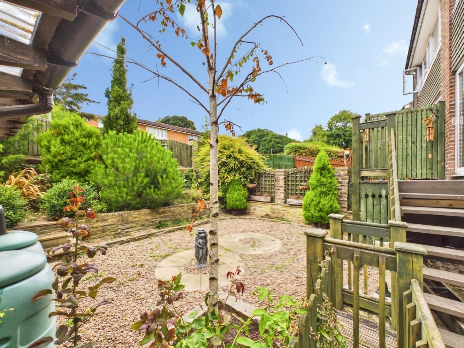 3 bedroom House for sale in Cliffe Terrace, Baildon, Shipley