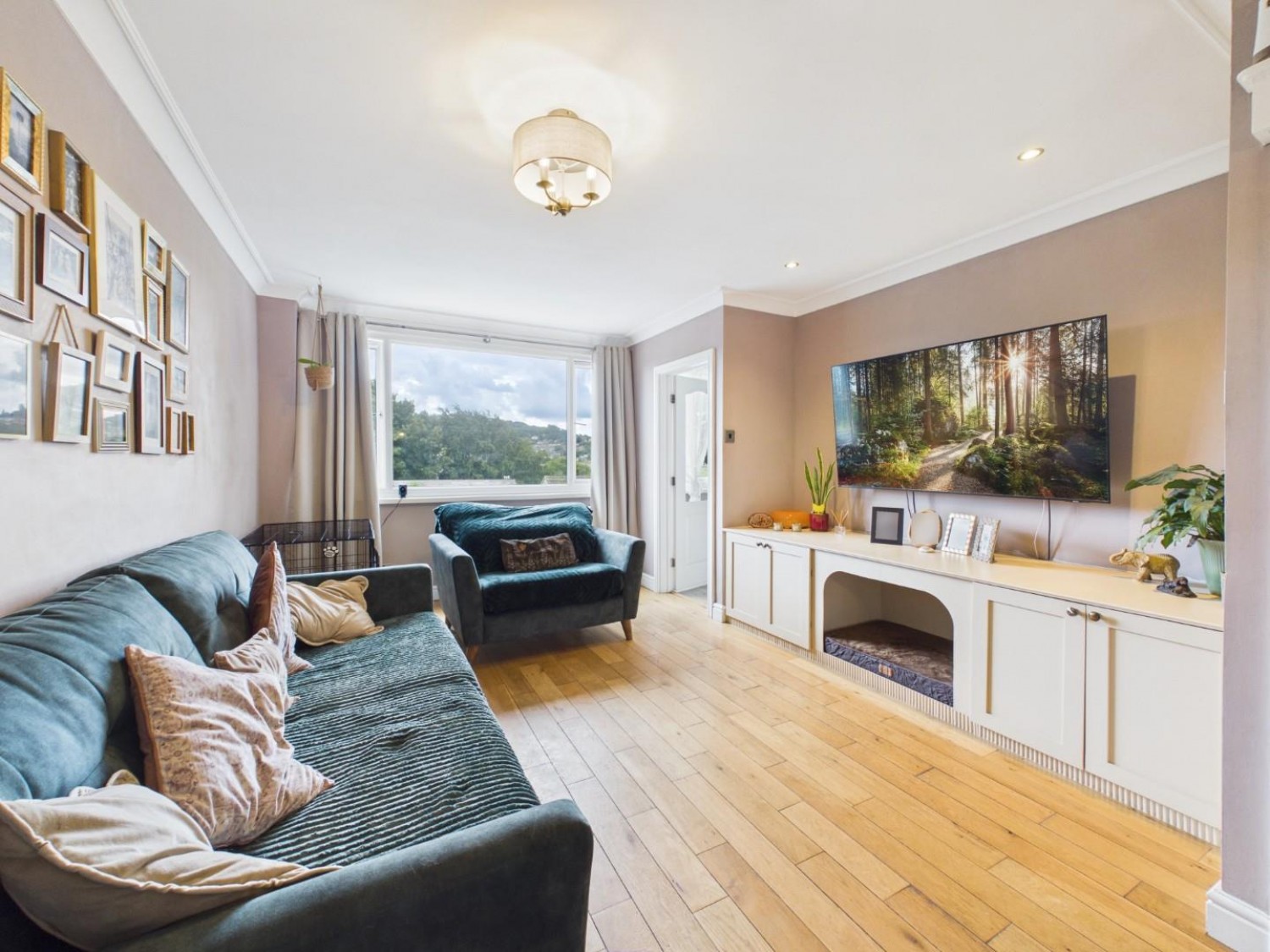 3 bedroom House for sale in Cliffe Terrace, Baildon, Shipley