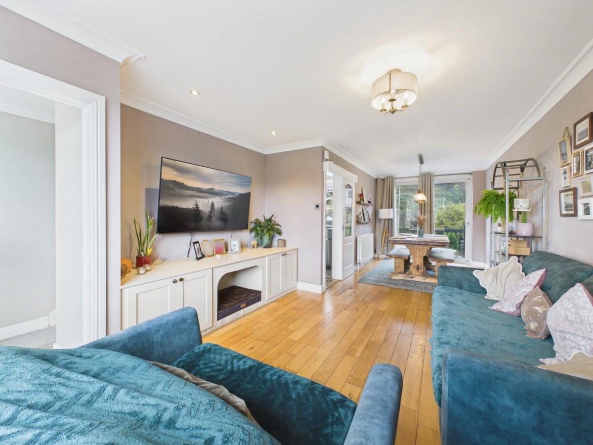 Cliffe Terrace, Baildon, Shipley