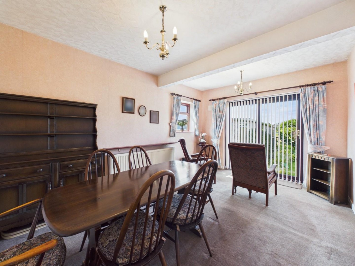 3 bedroom Bungalow for sale in Heaton Drive, Bingley, West Yorkshire