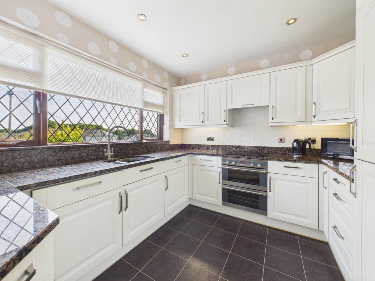 Heaton Drive, Bingley, West Yorkshire